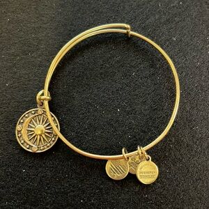 Alex & Ani